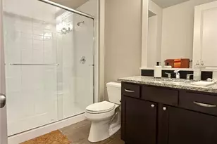 610 Field Pl NE, Renton, WA 98059 - Photo 8