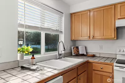 8626 Onyx Drive SW #C, Lakewood, WA 98498 - Photo 10