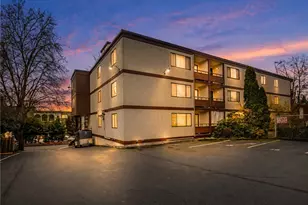 2100 N 106th, Seattle, WA 98133 - Photo 10