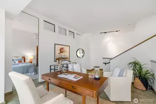 125 E Lynn St, Seattle, WA 98102 - Photo 16