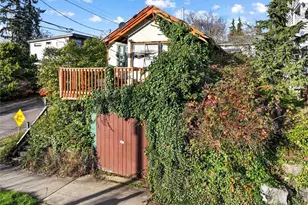 4500 S Brandon St, Seattle, WA 98118 - Photo 4
