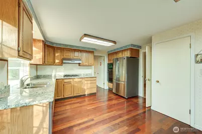 12201 SE 65th Place, Bellevue, WA 98006 - Photo 12