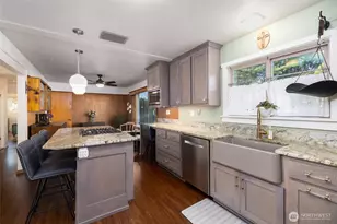 615 Dean Dr, Sedro Woolley, WA 98284 - Photo 10