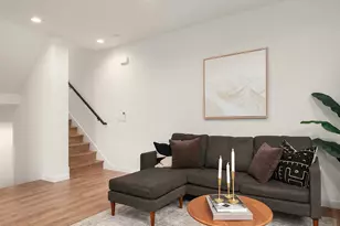 7426 2nd Ave NE, Seattle, WA 98115 - Photo 8