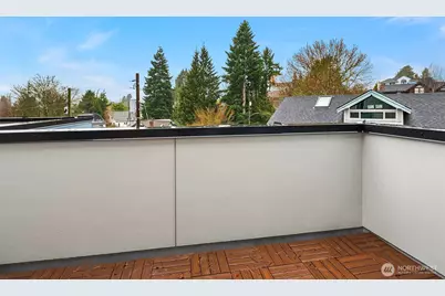 7426 2nd Avenue NE, Seattle, WA 98115 - Photo 28