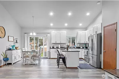 321 W H Street, Shelton, WA 98584 - Photo 6