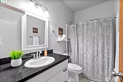 321 W H Street, Shelton, WA 98584 - Photo 20