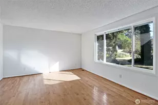 2186 Crosswoods Cir, Oak Harbor, WA 98277 - Photo 6