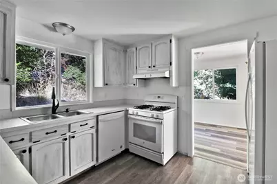 2186 Crosswoods Circle, Oak Harbor, WA 98277 - Photo 4