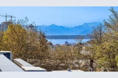1715 17th Avenue, Seattle, WA 98122 - Photo 20