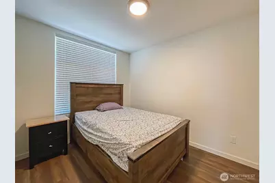 1017 NE 55th Street, Seattle, WA 98105 - Photo 18