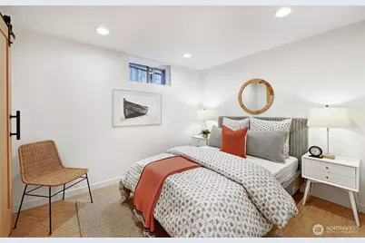 8319 16th Avenue NW, Seattle, WA 98117 - Photo 16