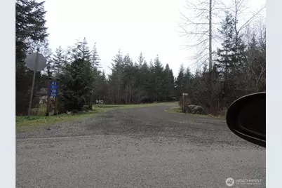 4 Cottonwood, Grapeview, WA 98546 - Photo 1