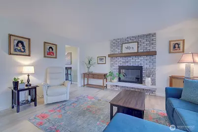 3702 201st Place SW, Lynnwood, WA 98036 - Photo 4