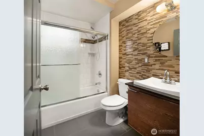 5217 5th Avenue NE, Seattle, WA 98105 - Photo 26