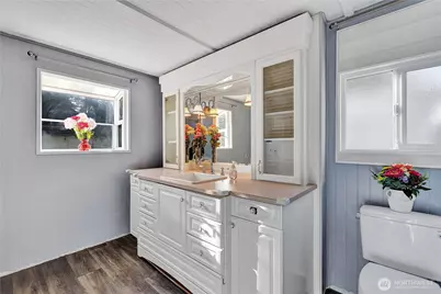 18425 NE 95th Street #95, Redmond, WA 98052 - Photo 12