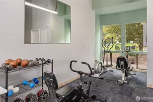 18425 NE 95th St, Redmond, WA 98052 - Photo 22