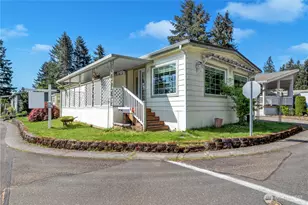 18425 NE 95th St, Redmond, WA 98052 - Photo 1