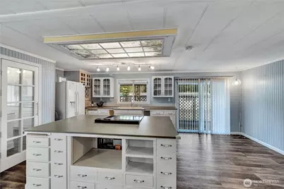 18425 NE 95th Street #95, Redmond, WA 98052 - Photo 4