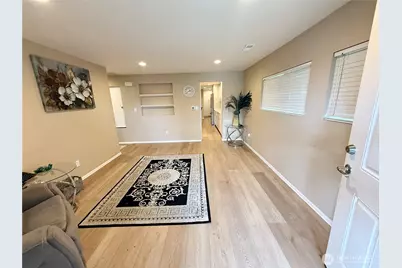 11049 18th Avenue SW, Seattle, WA 98146 - Photo 4