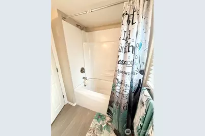 11049 18th Avenue SW, Seattle, WA 98146 - Photo 10