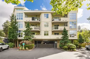 424 102nd Street SE, Bellevue, WA 98004 - Photo 1