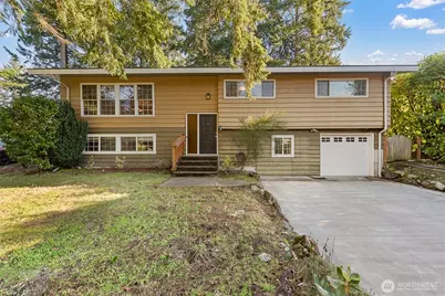 20310 5th Avenue NW, Shoreline, WA 98177 - Photo 1