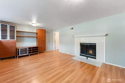 20310 5th Avenue NW, Shoreline, WA 98177 - Photo 12