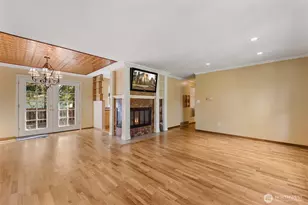 20310 5th Ave NW, Shoreline, WA 98177 - Photo 2