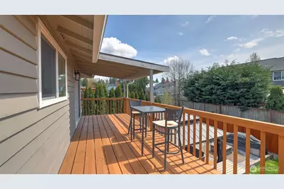 950 Anacortes Court NE, Renton, WA 98059 - Photo 30