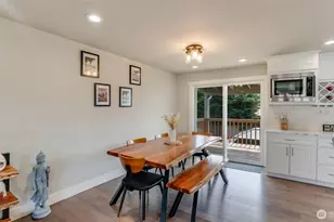 950 Anacortes Ct NE, Renton, WA 98059 - Photo 12