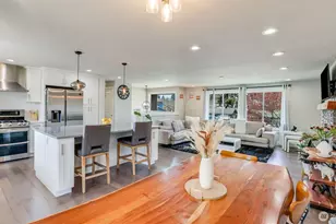 950 Anacortes Ct NE, Renton, WA 98059 - Photo 18