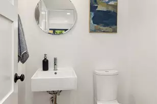 6241 38th Ave NE, Seattle, WA 98115 - Photo 16