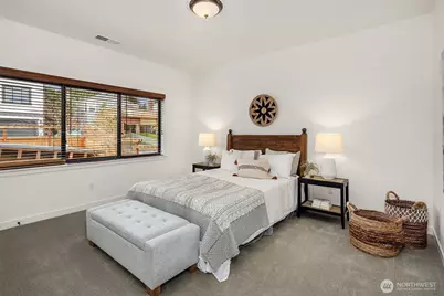 6241 38th Avenue NE, Seattle, WA 98115 - Photo 24