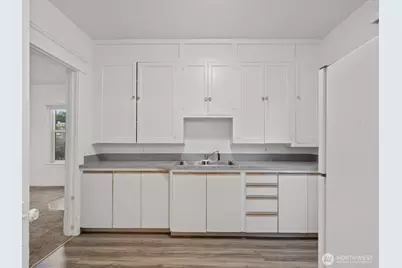 3502 Norton Avenue, Everett, WA 98201 - Photo 6