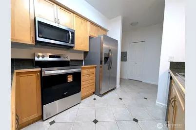 15000 Juanita Drive NE #403, Kenmore, WA 98028 - Photo 16