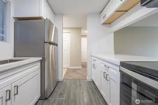 3302 I St NE, Auburn, WA 98002 - Photo 4