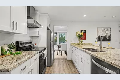 4717 149th Avenue SE, Bellevue, WA 98006 - Photo 10