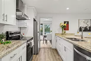 4717 149th Ave SE, Bellevue, WA 98006 - Photo 10