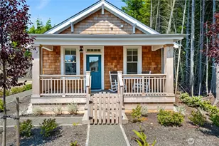 24 Switchback Ln, Pacific Beach, WA 98571 - Photo 1