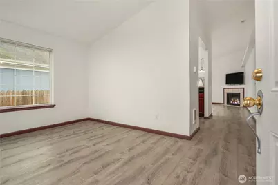 1426 E 46th Street, Tacoma, WA 98404 - Photo 6