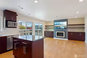 701 Galer St, Seattle, WA 98109 - Photo 10