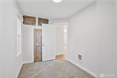 309 NW 3rd Avenue, Kelso, WA 98626 - Photo 16