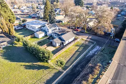 309 NW 3rd Avenue, Kelso, WA 98626 - Photo 24