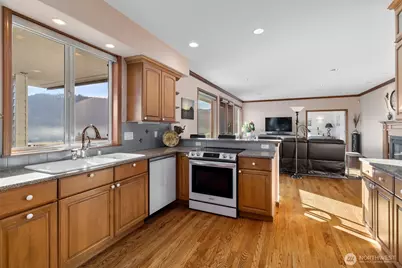 18019 Mariposa Lane, Mount Vernon, WA 98274 - Photo 12