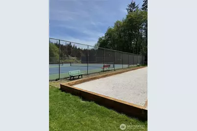 9229 Kootenia Drive, Anderson Island, WA 98303 - Photo 4