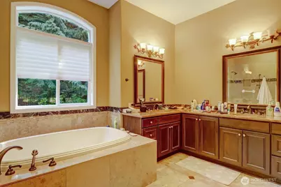 6413 163rd Place SE, Bellevue, WA 98006 - Photo 16