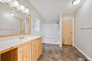 276 Alpenridge Rd, Kelso, WA 98626 - Photo 16