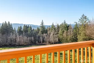 276 Alpenridge Rd, Kelso, WA 98626 - Photo 4