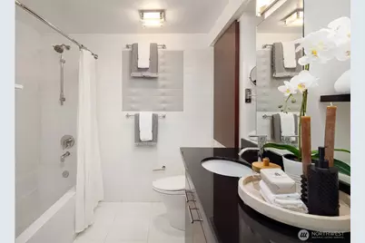 2914 E Madison Street #302, Seattle, WA 98112 - Photo 28